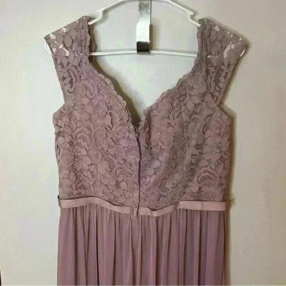 David Bridal Gown Women 14 Lilac Crochet Zip Back Maxi Slit Formal Bridal Dress - Picture 8 of 10